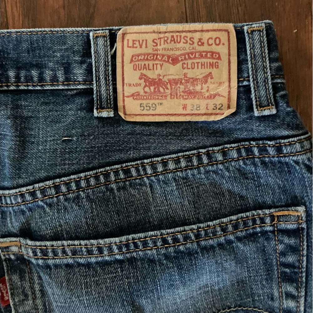 Levi's Mens 559 W38 L32 relaxed Straight leg blue Jeans Classic Style